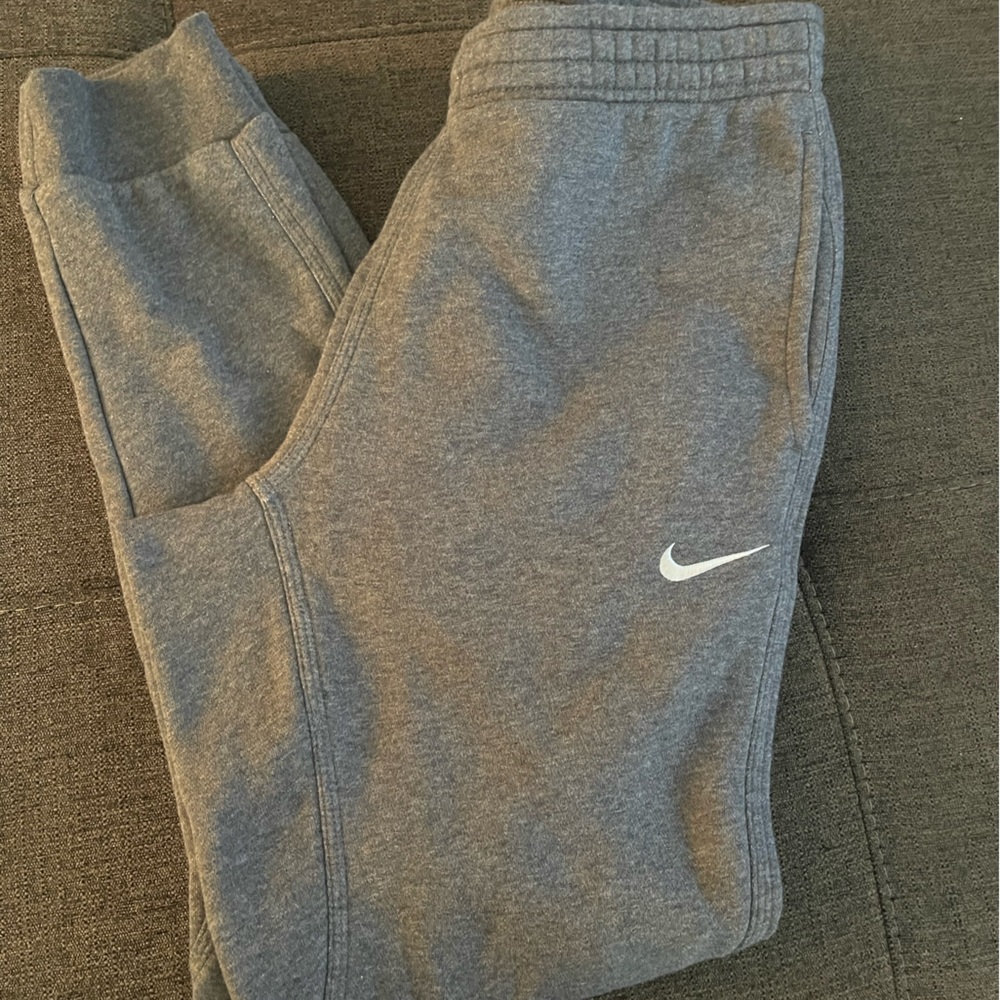 Nike cuffed baggy sweat